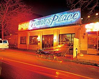 《堡垒之夜》放弃通行证物品时效性 上线18个月后可在商城购买